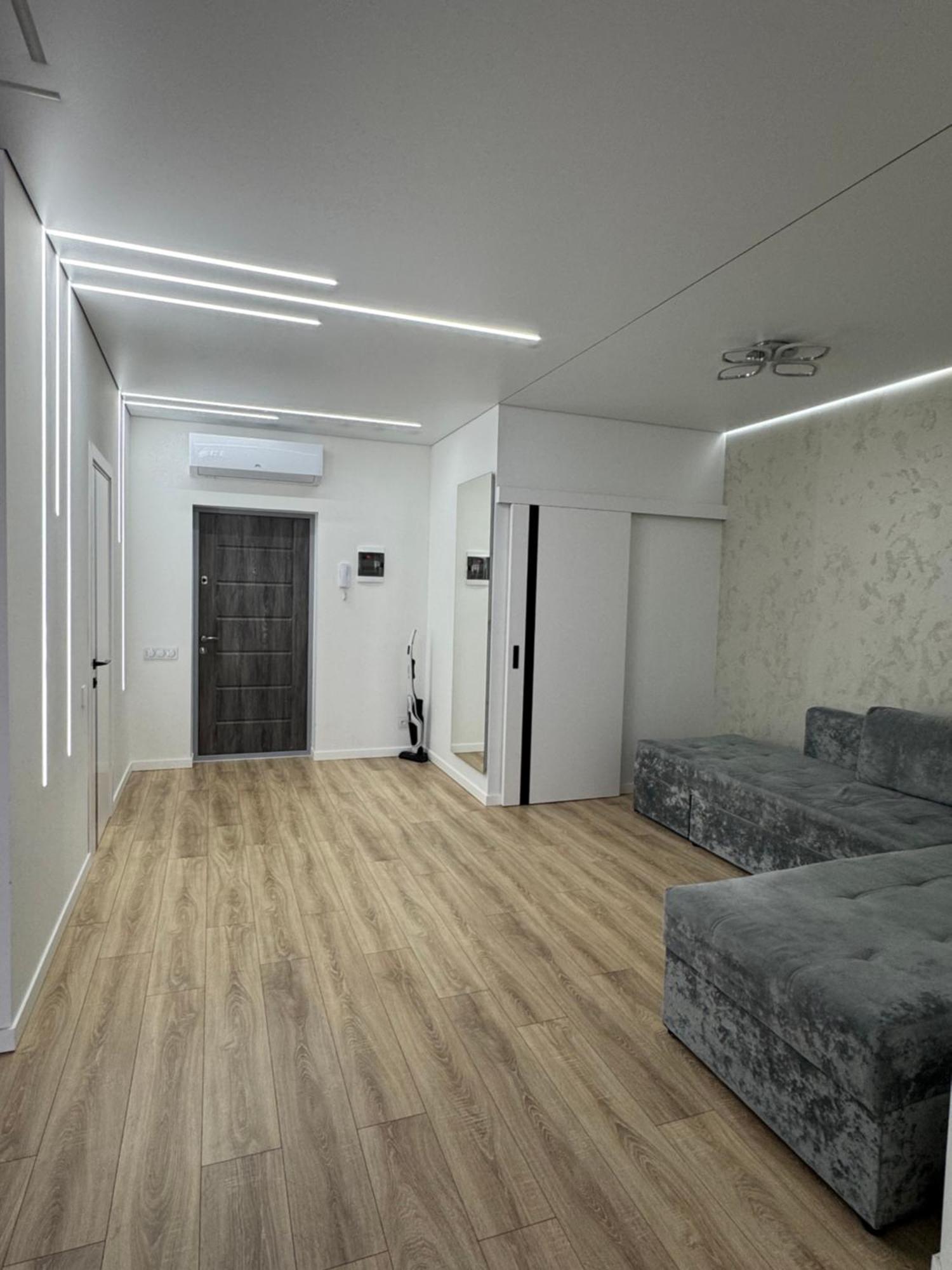 Апартаменти З Виглядом На Місто Lviv Exterior photo